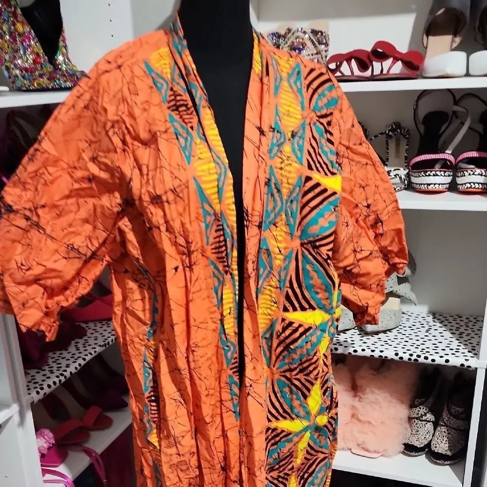 Vibrant Orange Patterned Robe - Picture 7 of 9